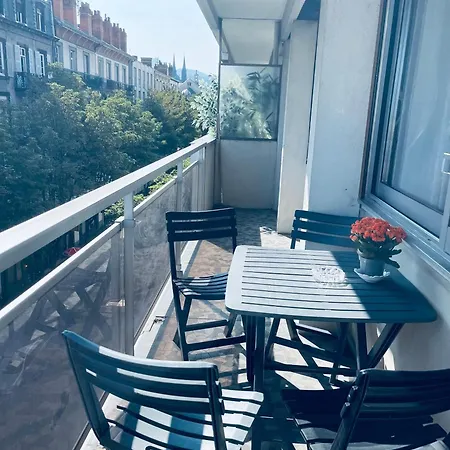 Séjour chez l'habitant Chambre Privee Lumineuse Dans Grand