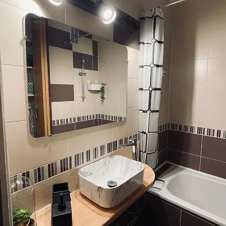 Séjour chez l'habitant Chambre Privee Lumineuse Dans Grand *